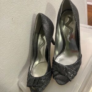 Nina Glittering Gray Peep-Toe Heels